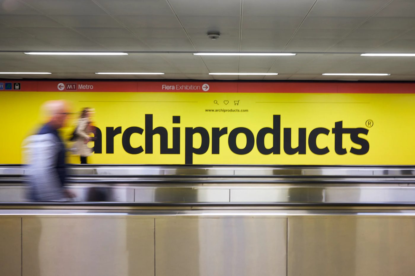 Die Werbekampagne von Archiproducts auf dem Salone del Mobile 2024.